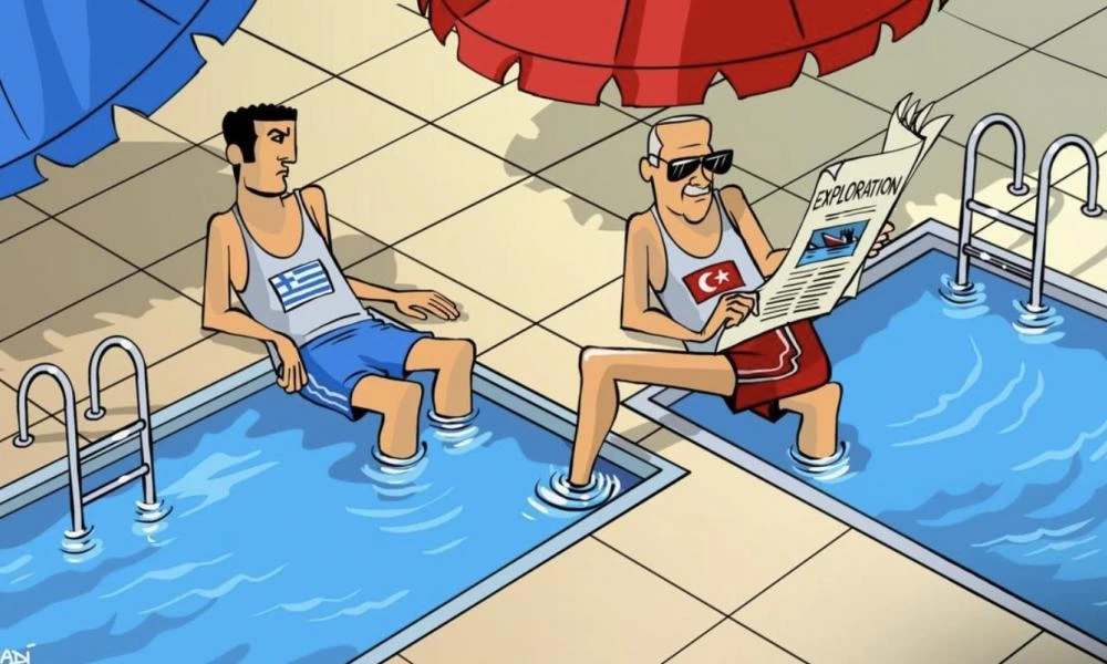 Με το ένα πόδι... στο Αιγαίο: Το σκίτσο με τον «αραχτό» Ερντογάν να πατά σε δύο πισίνες